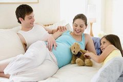曲靖助孕公司服务：教导在职母亲的内容和方法